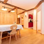 Alte Zimmerei Apartment *