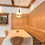 Apartment Alte Zimmerei Lofer